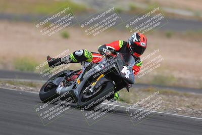 media/May-09-2022-Moto Forza (Mon) [[0226cf3505]]/Group A/A1100am/